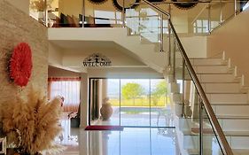 Ambience On N2 Boutique Hotel